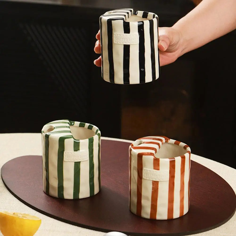Retro Striped Coffee Cups, 10oz Ceramic Coffee Mug with Sip hole Ceramic Cup,Hand-Painted Striped Travel Mugs for Coffee Lovers