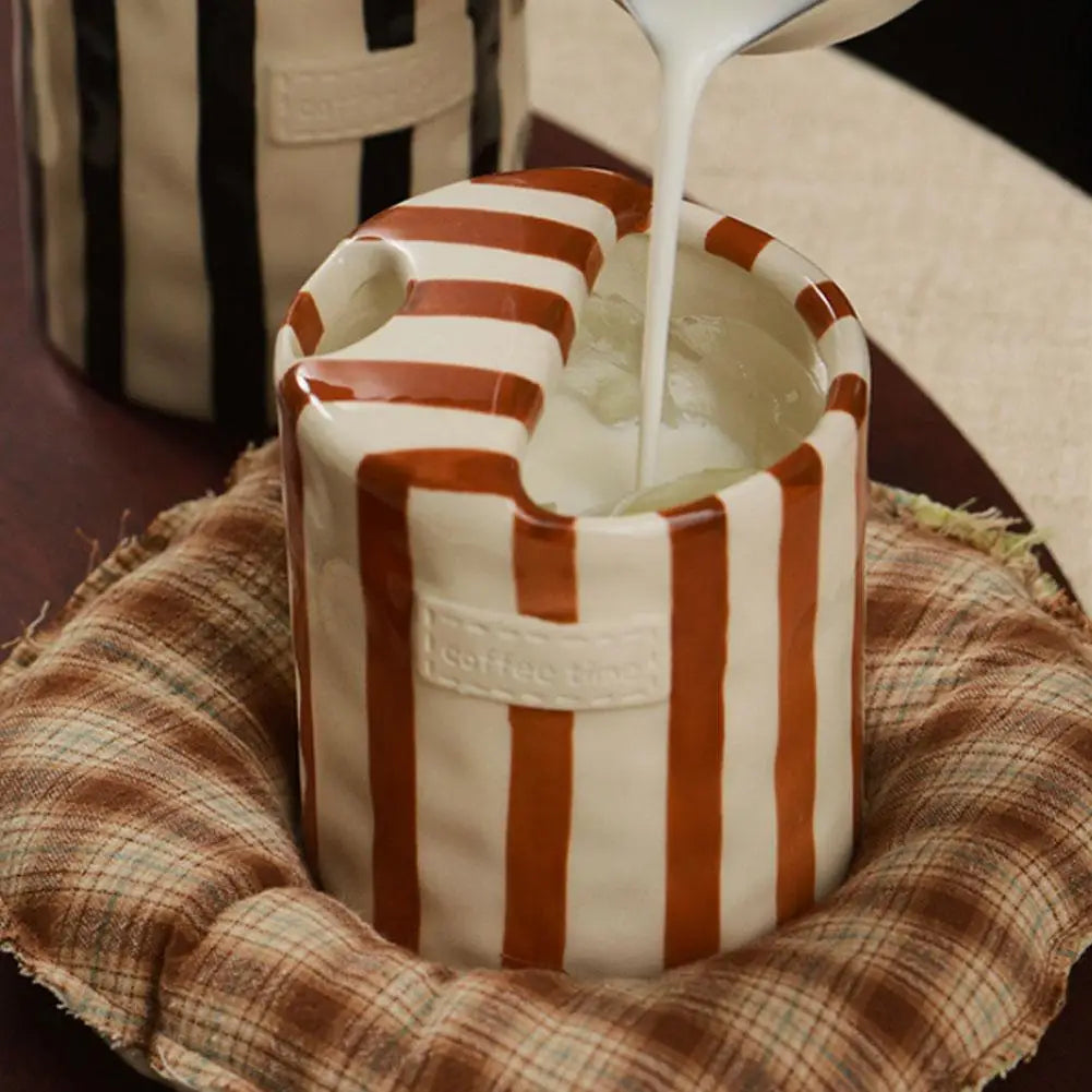 Retro Striped Coffee Cups, 10oz Ceramic Coffee Mug with Sip hole Ceramic Cup,Hand-Painted Striped Travel Mugs for Coffee Lovers